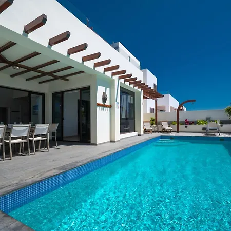 Casa Piscina ヴィラ